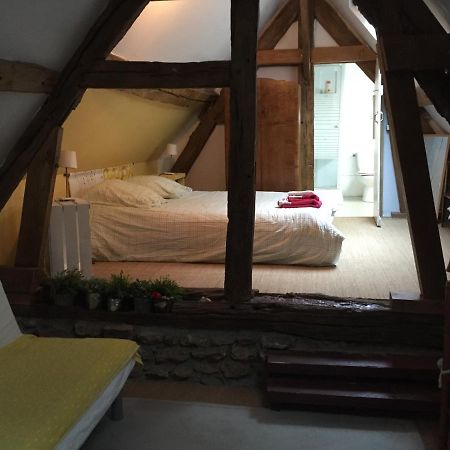Bed and Breakfast La Grenelle Houlbec-Cocherel Екстер'єр фото