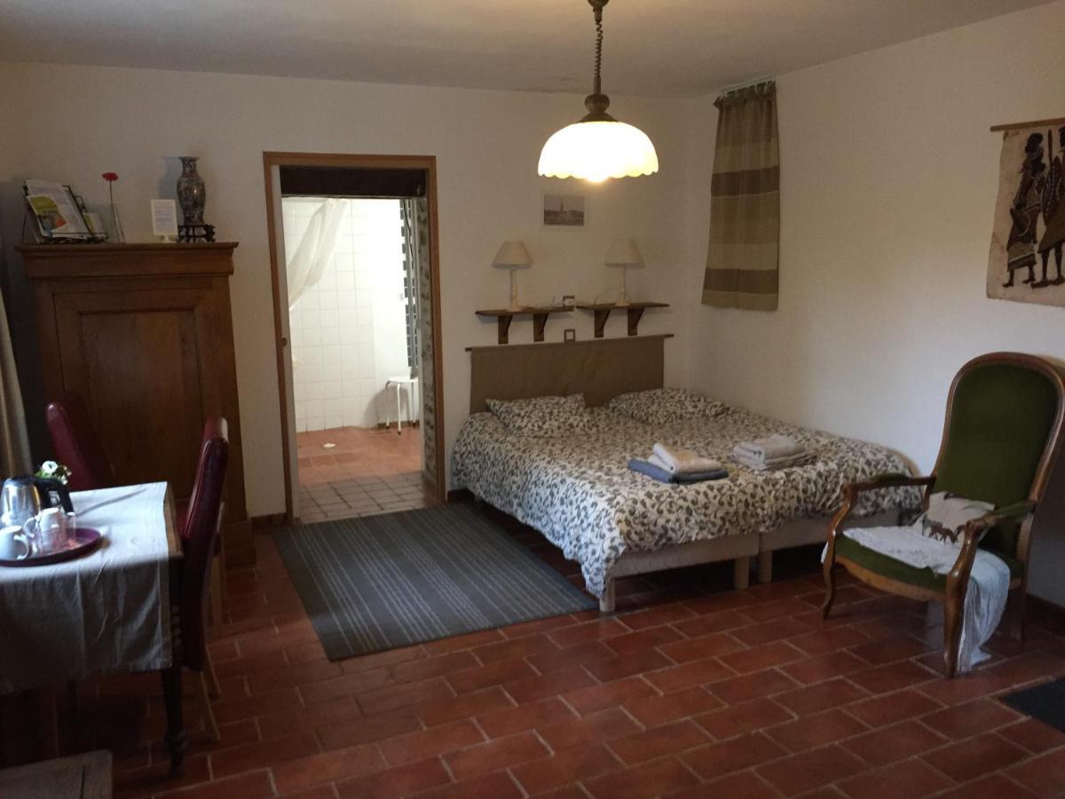 Bed and Breakfast La Grenelle Houlbec-Cocherel Екстер'єр фото